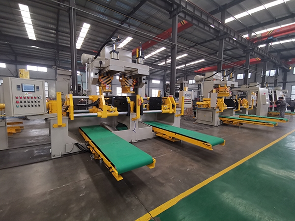 Z956R全自動熱芯盒射芯機(jī)